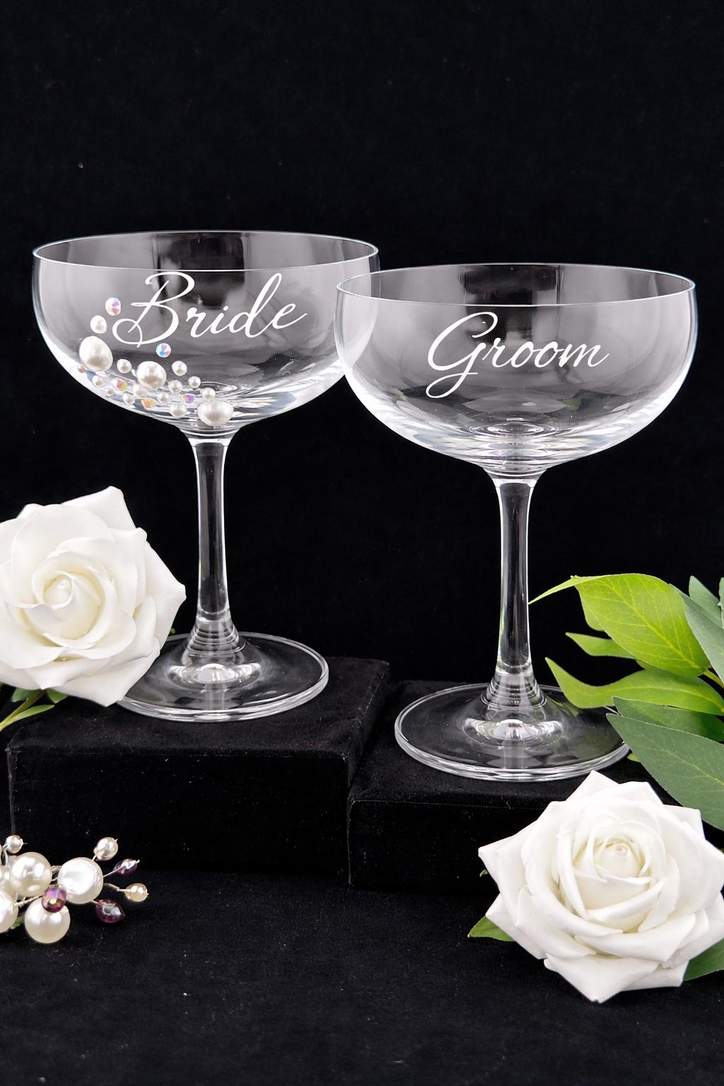 Bride & Groom Champagne Coupe Glass Set – Wedding Toast Glasses  Set of 2  Wedding Gift for Couple under 40.00  Wedding Glasses