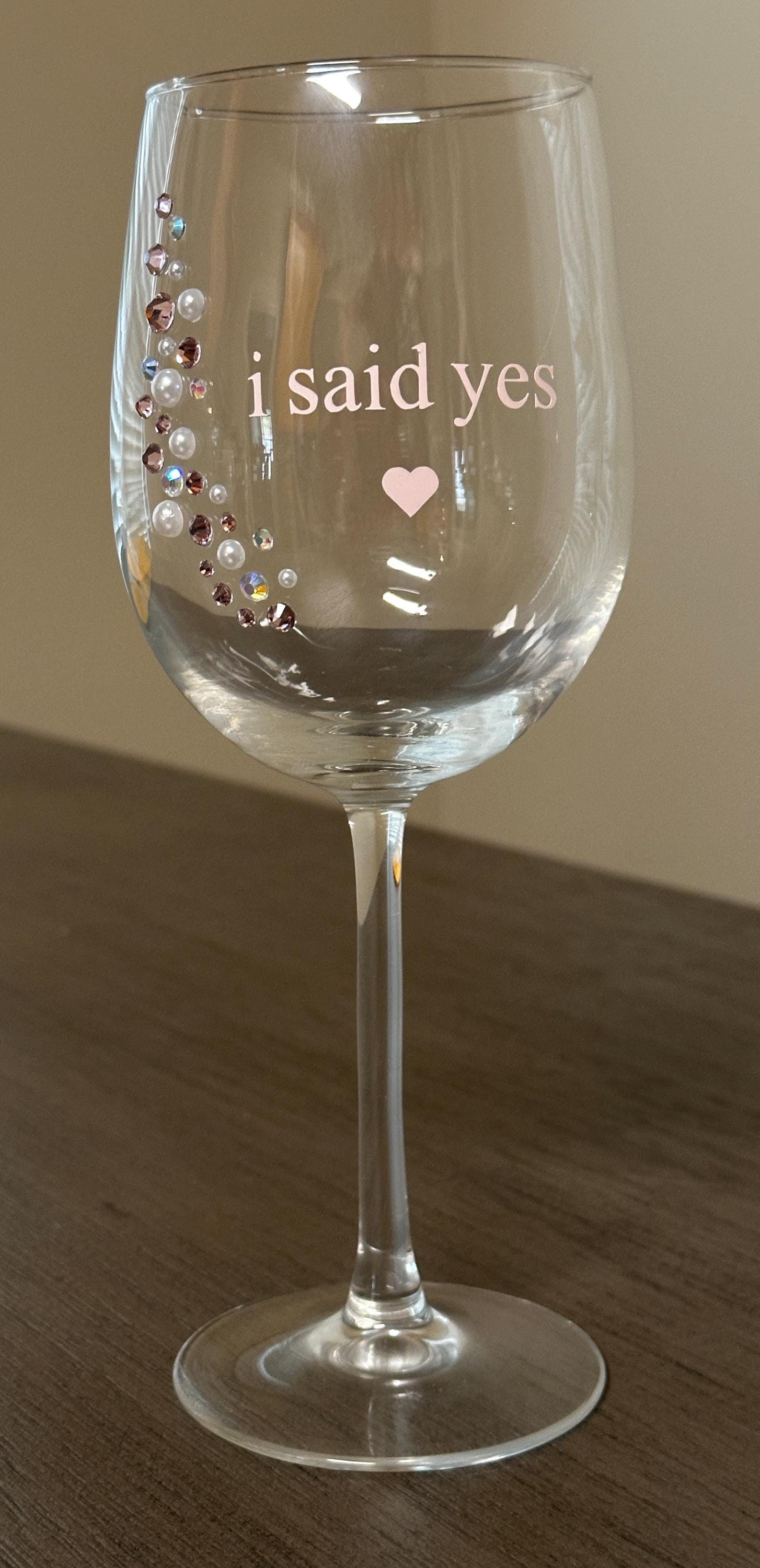 Engagement Gift Bridal Shower Gift Glam Bride Champagne Flute Future Mrs Wedding Morning Celebration Stemware Rhinestone Wine Glass Pearl
