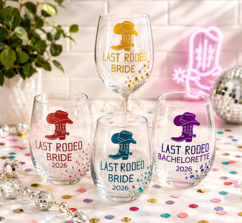 Last Rodeo Bach Party Gifts Cowgirl Bachelorette Wine Glass Western Bride Crew Cowboy Boot Rhinestone Celebration Disco Bridal Shower Custom