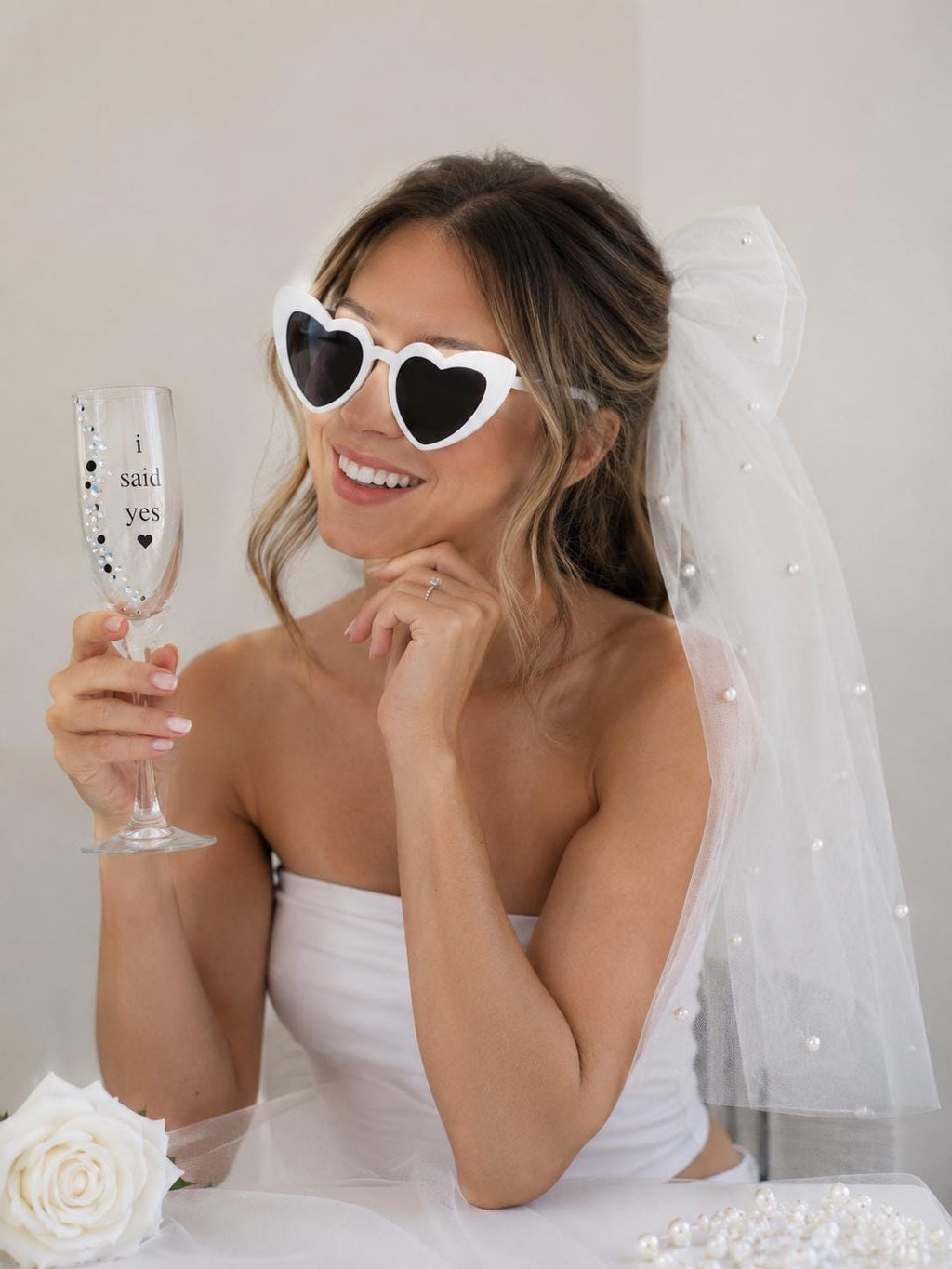 Bride Bow Veil and Sunglasses Heart Shaped Eyewear Bundle Bridal Shower Veil Accessory Set Bachelorette Party Bride Sunglasses Future Mrs