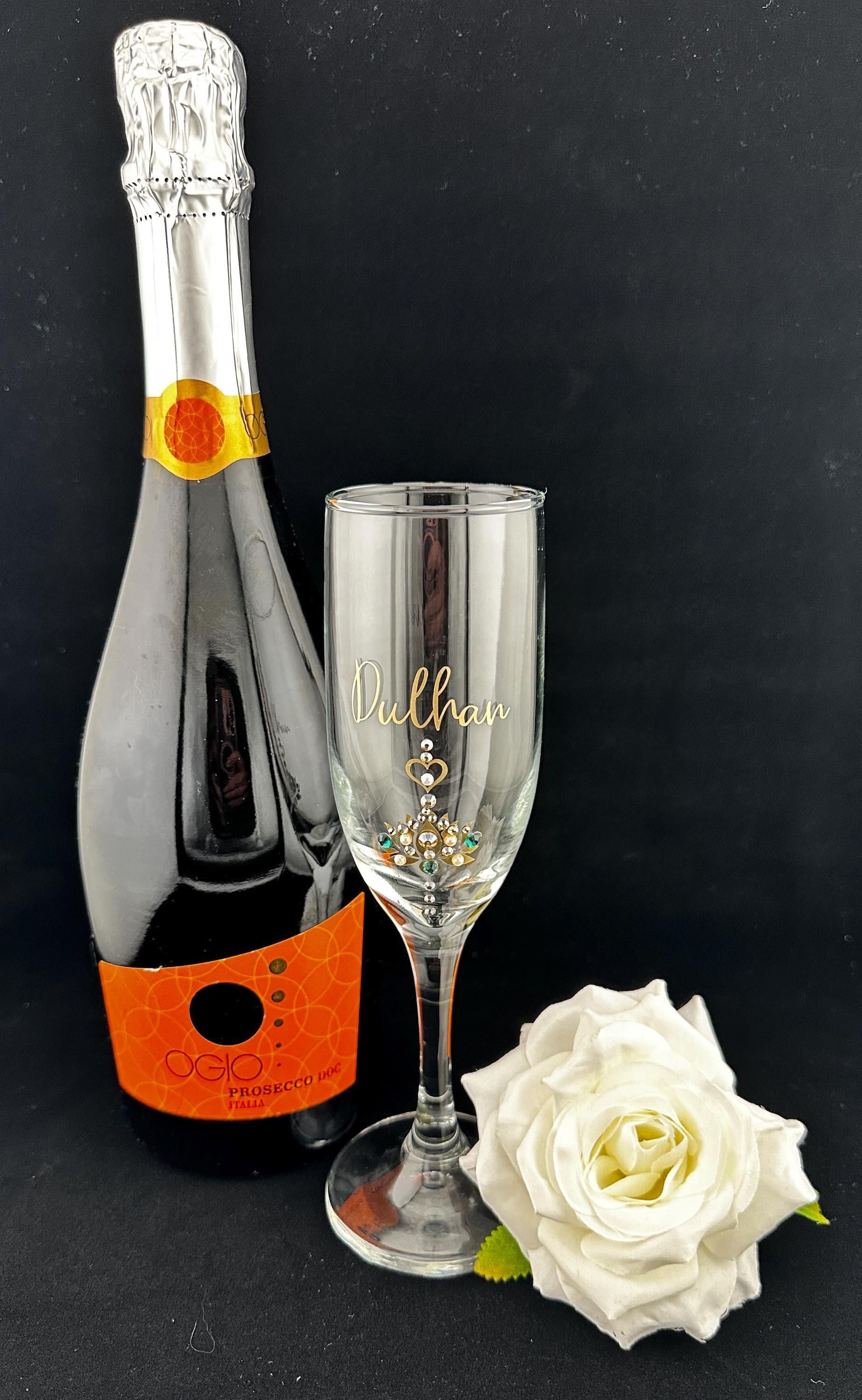 Dulhan Champagne Flute Indian Bride Glass Mehndi Ceremony Toast Celebration Gift Fusion Wedding Gold Pearl Rhinestone Stemware Handcrafted