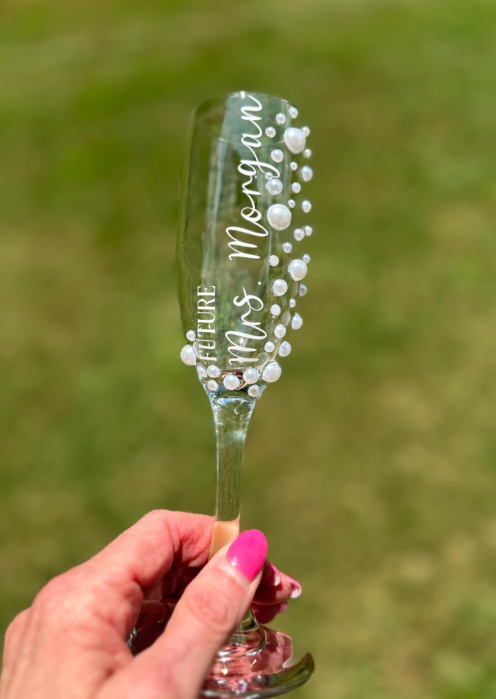Future Mrs Flute Pearl Champagne Glass Wedding Engagement Party Bride Shower Gift Personalized Custom Bridal to Be Toast Celebration