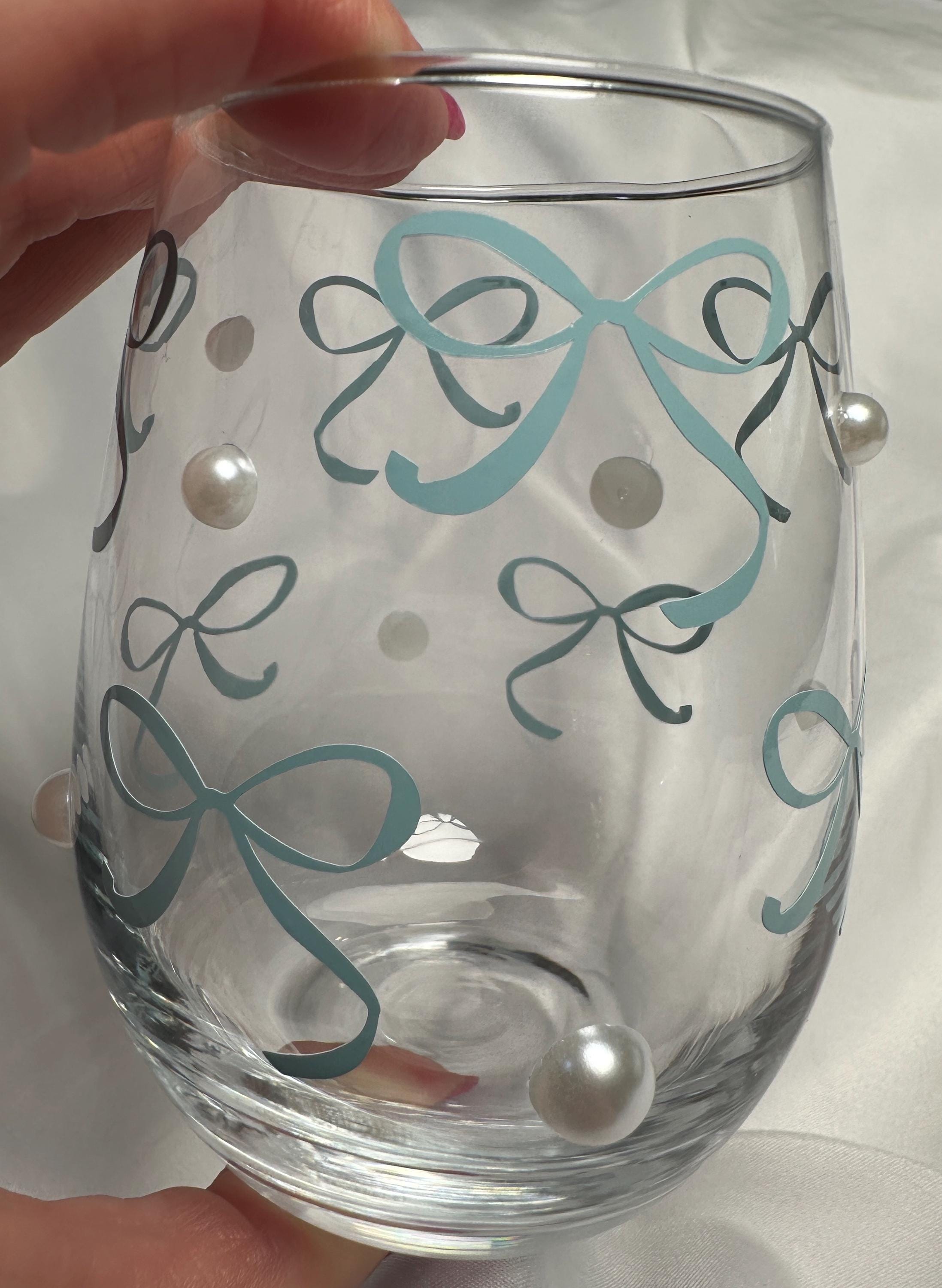 Sparkly Wine Glass Happy Birthday Gift Woman Bachelorette Party Stemless Birthday Glam Celebration Bridal Shower Bridesmaid Appreciation