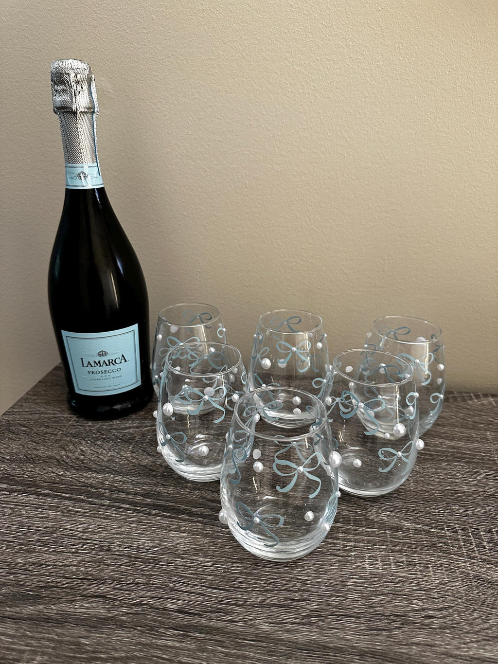 Sparkly Wine Glass Happy Birthday Gift Woman Bachelorette Party Stemless Birthday Glam Celebration Bridal Shower Bridesmaid Appreciation