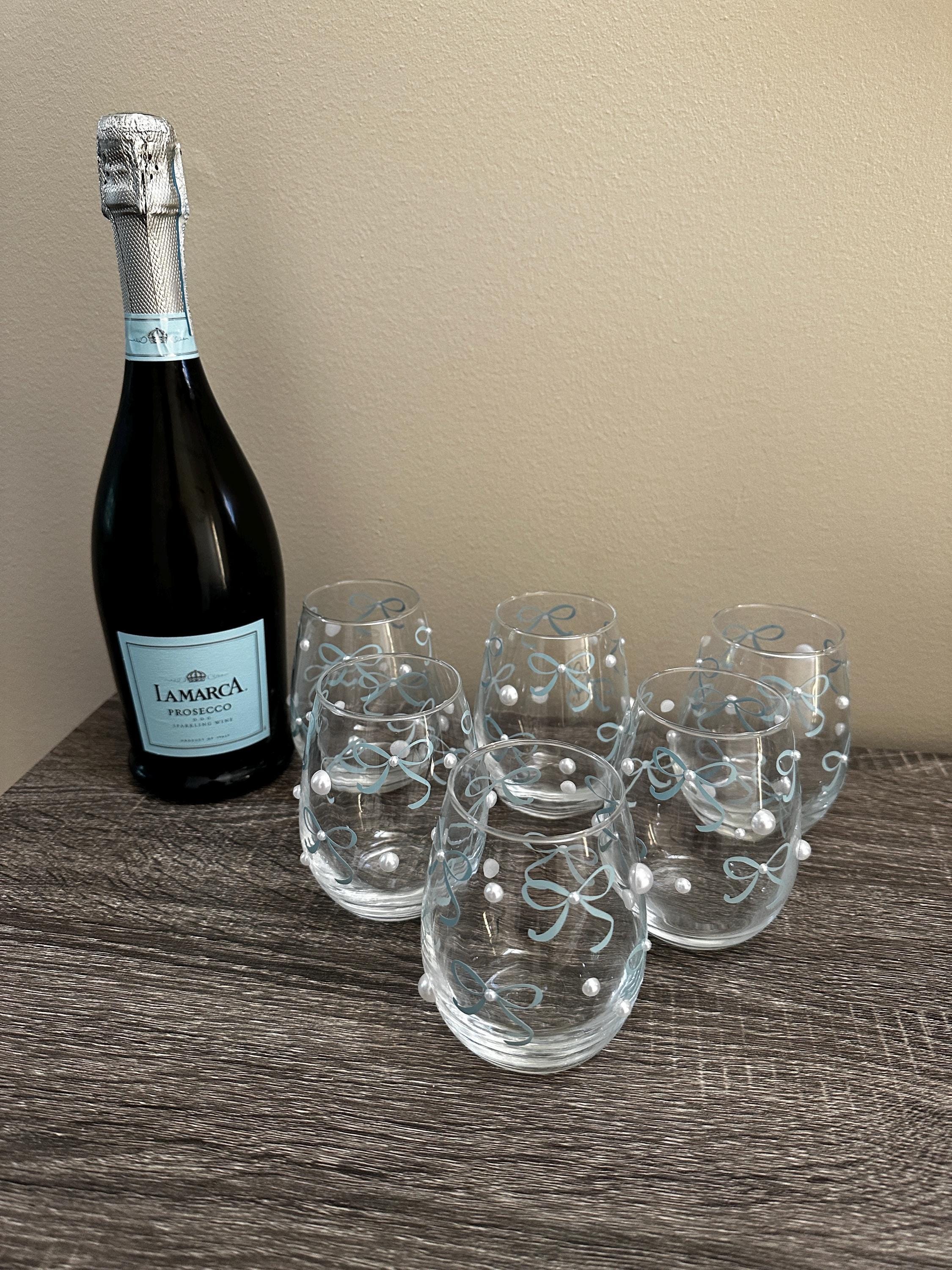 Sparkly Wine Glass Happy Birthday Gift Woman Bachelorette Party Stemless Birthday Glam Celebration Bridal Shower Bridesmaid Appreciation