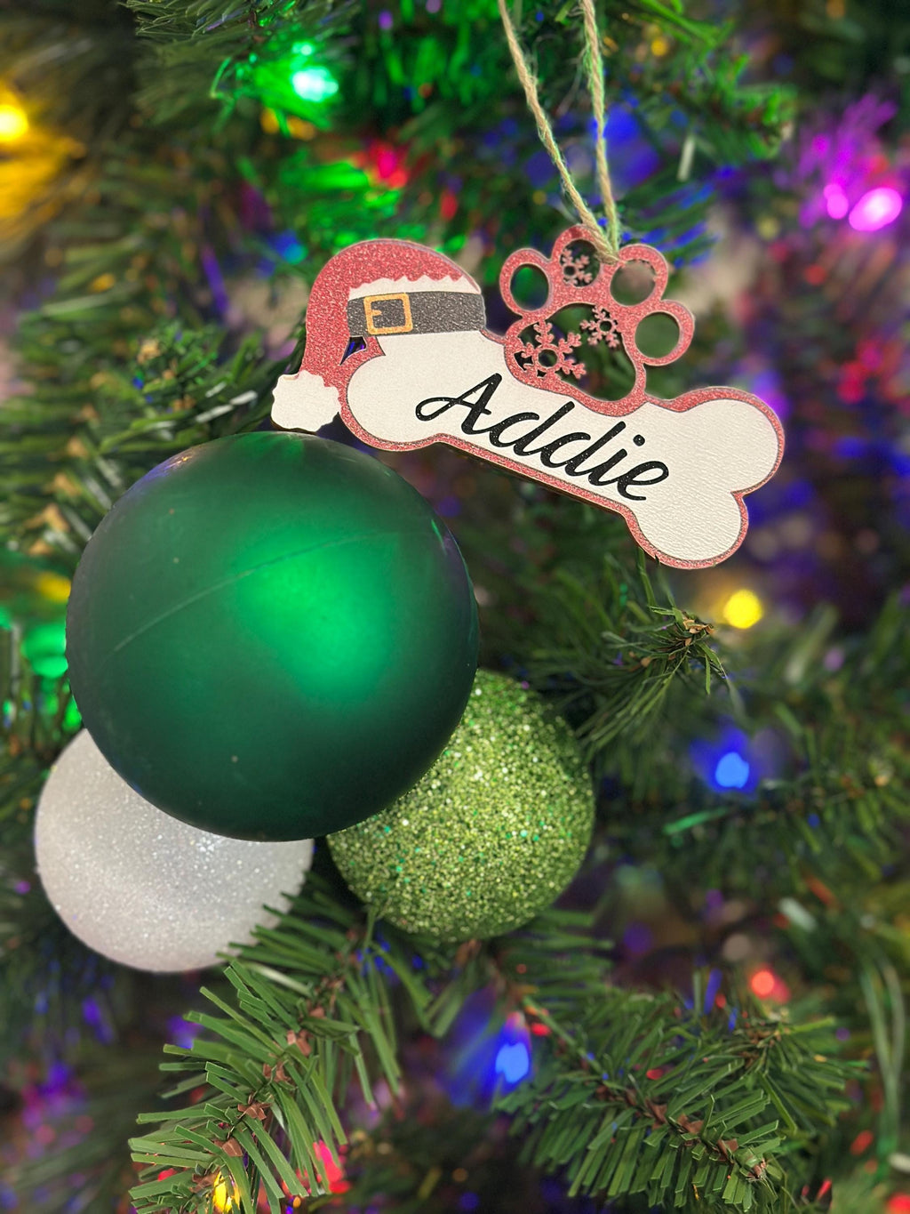 Custom Dog Ornament Pet Name Personalized Christmas Tree Decoration Dog Bone Shaped Keepsake Memorial Tribute Santa Hat Holiday Gift Dog